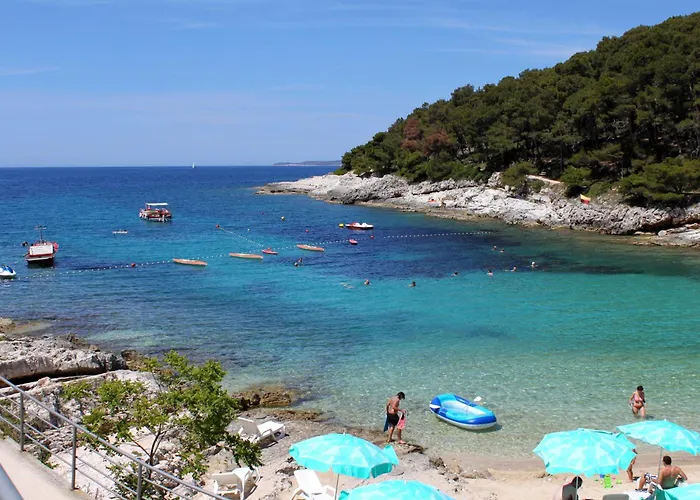 With Parking Spaces Losinj, Losinj - 24690 Apartamento
